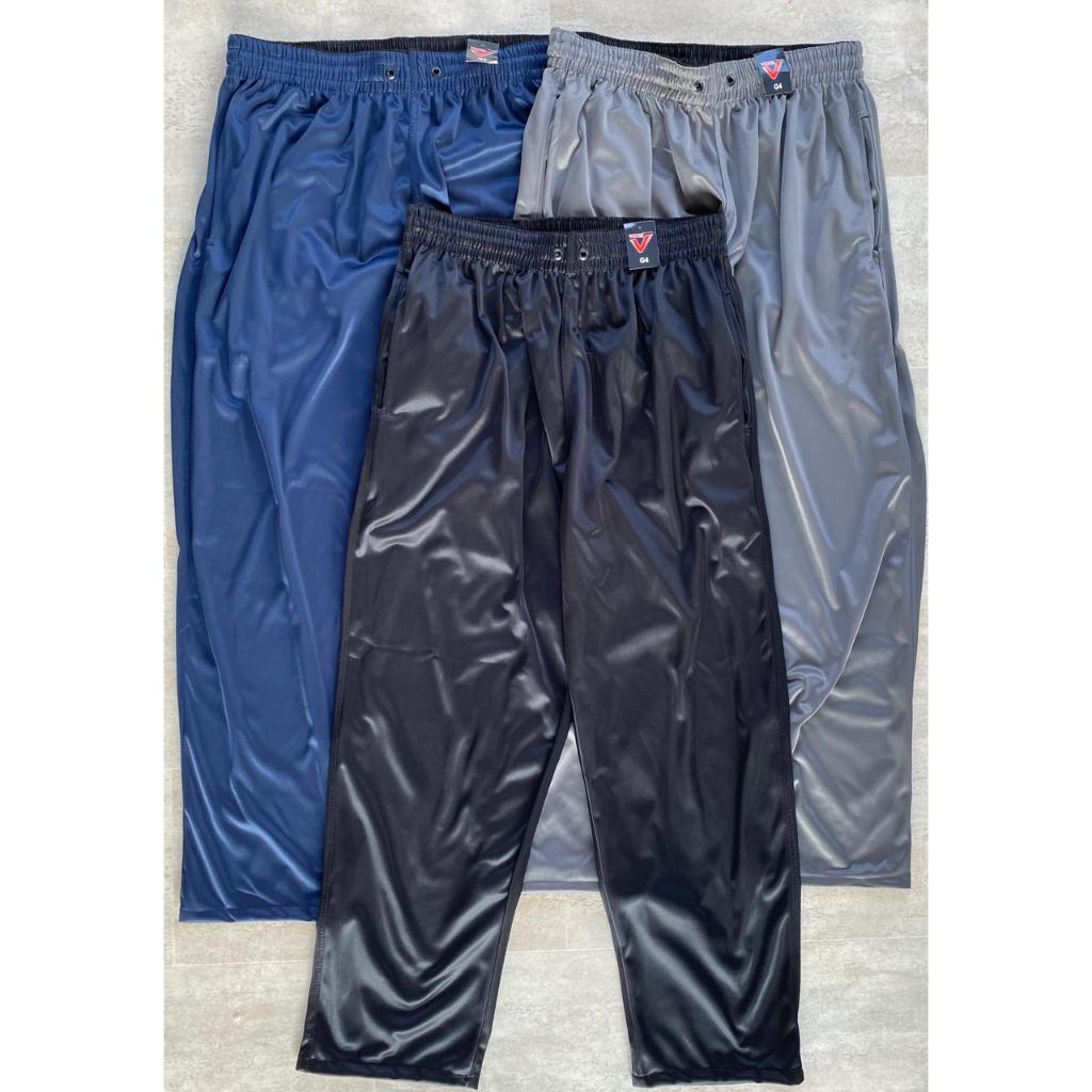 Calça Chimpa com Bolsos Laterais e Traseiro