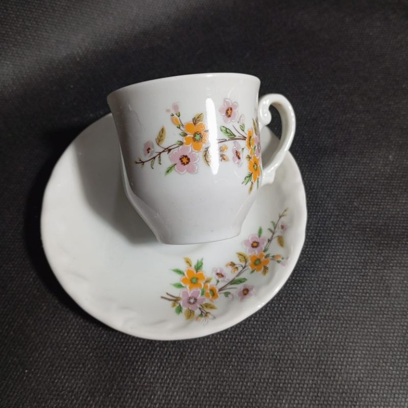 Xícara de café de porcelana SRS antiga