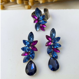 Brinco e anel azul marinho e roxo em pedras com banho pr madrinhas casamento luxo brinco azul marinho anel lorena fucsia