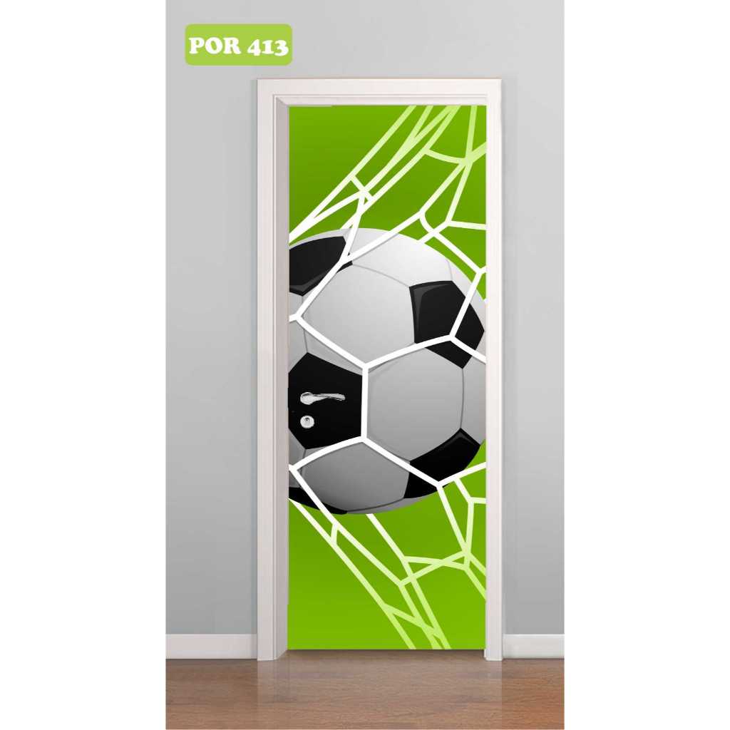 Auto Adesivo Decorativo para Porta Menino Futebol Bola Campo Mod. 413