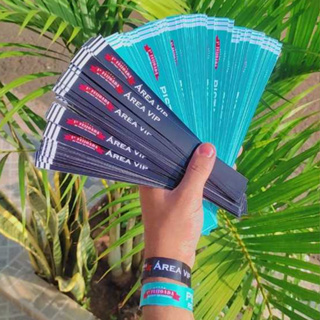 Kit pulseiras Personalizadas para eventos - aniversários - casamento - chá revelação -  resistente em Oferta na Shopee