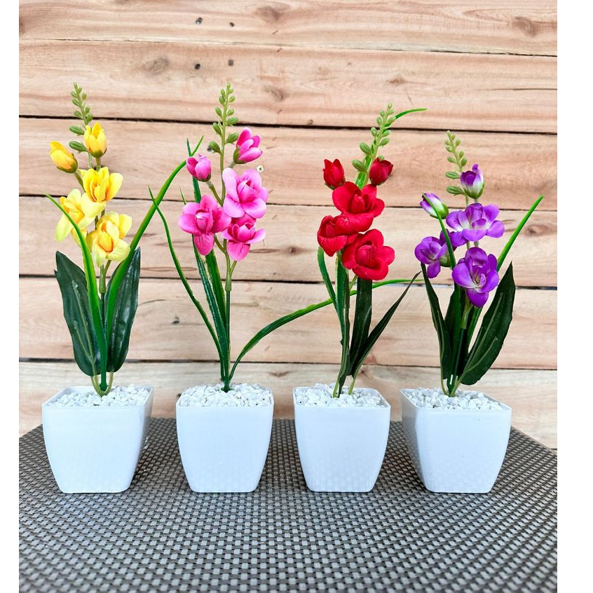 kit 4 vasinhos Arranjo mini Orquídeas Planta Artificial Decorativa Vaso varias cores em Oferta na Shopee