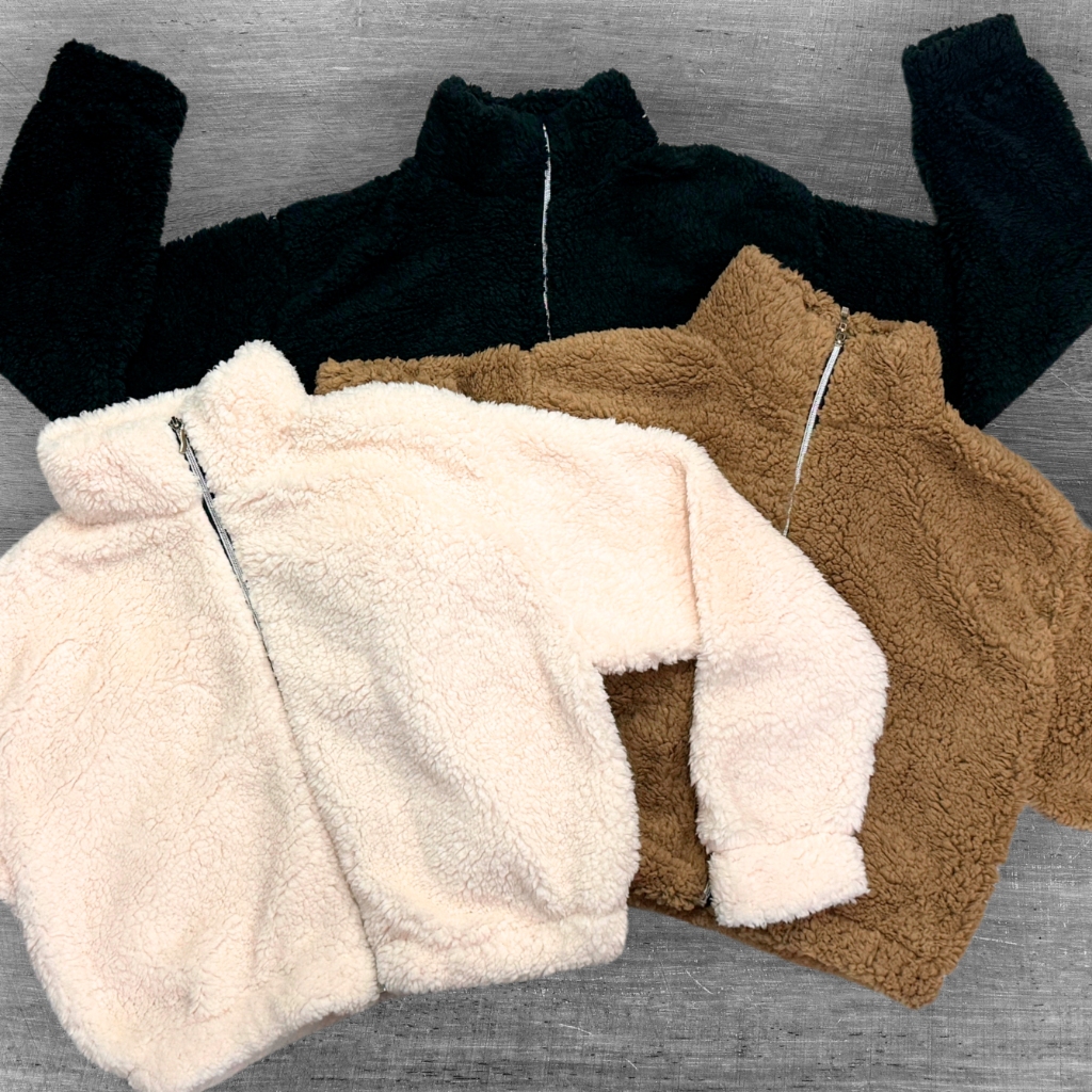 Casaco Feminino Teddy Blusa de Frio Gola Alta de Pelinho Peludo Sem Capuz Aesthetic Blogue...