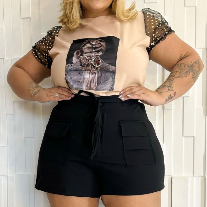 Bermuda Feminina no Crepe Lisa Com Elastano Plus Size 48 ao 58 All Curve