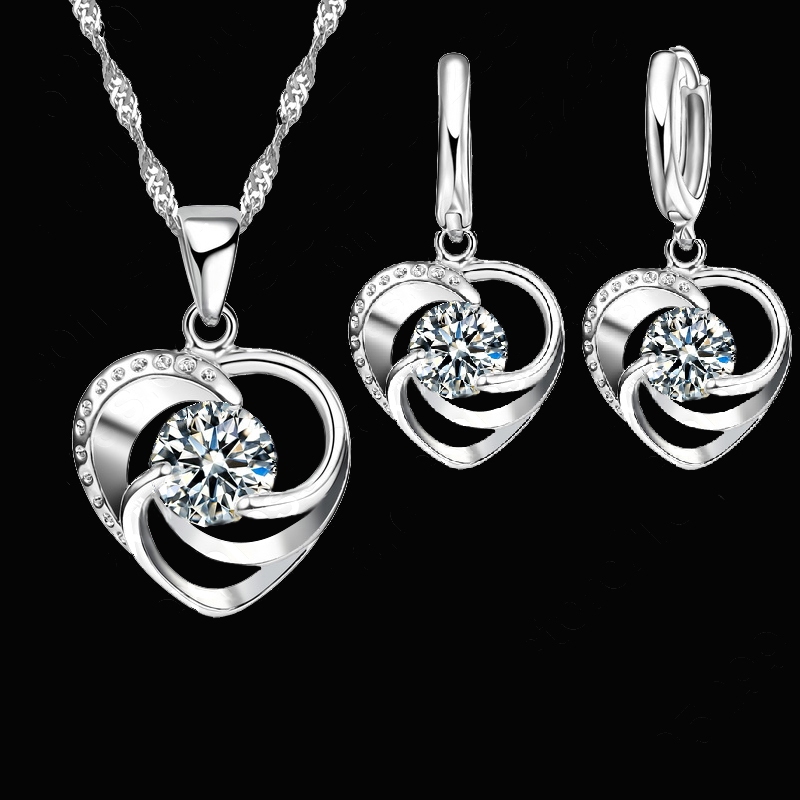 Conjunto de Brincos e Colar Feminino em Prata Esterlina 925 com Pingente Coração e Pedras Zircão 45cm — imagem 2 de 2