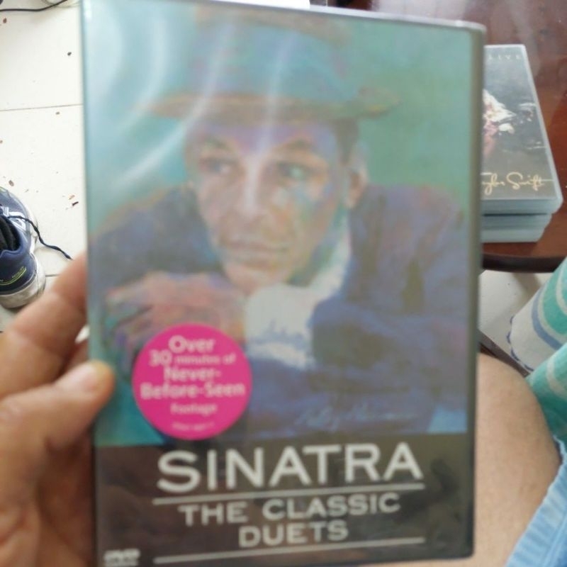 FRANK SINATRA DVD LACRADO REGIÃO 1.LEIA A DESCRIÇÃO ATÉ O FINAL.