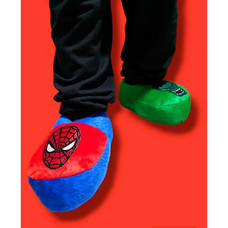 Pantufa personagens de desenho infantil menina e menino pelúcia antiderrapante Hulk Homem aranha Batman Capitão América