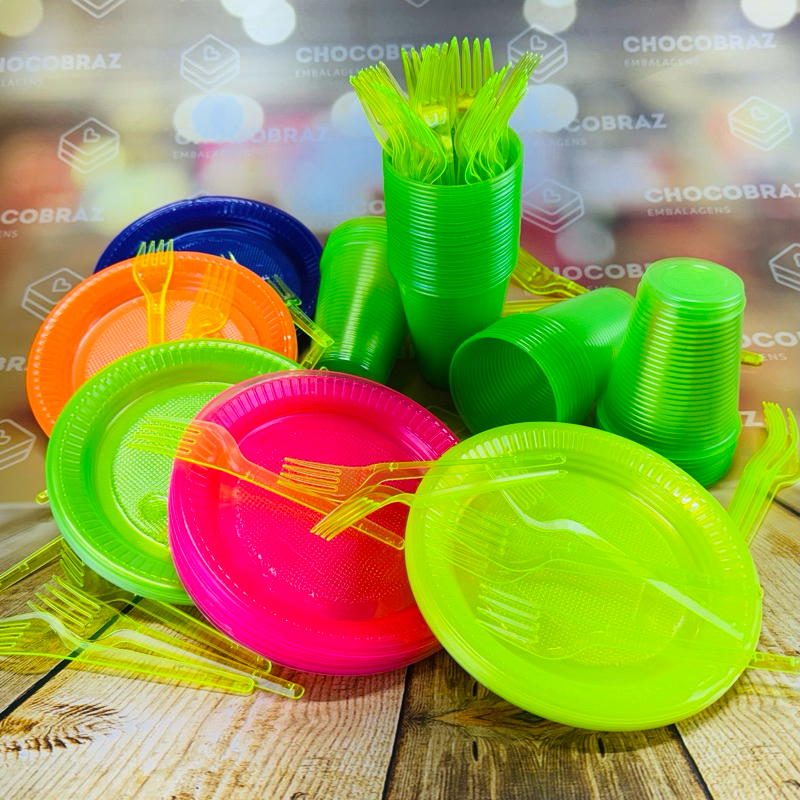 KIT 150 ITENS FESTA NEON 50 GARFINHO + 50 PRATINHO + 50 COPO DESCARTAVEIS BELLO COPO CORES NEON em Oferta na Shopee