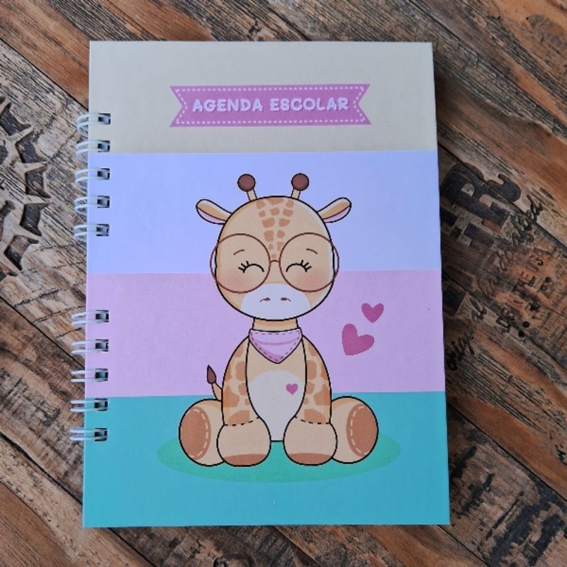 Agenda Escolar 2026 1 ou 2 dias pg e berçario Personalizada com Nome Volta as Aulas girafa raposa