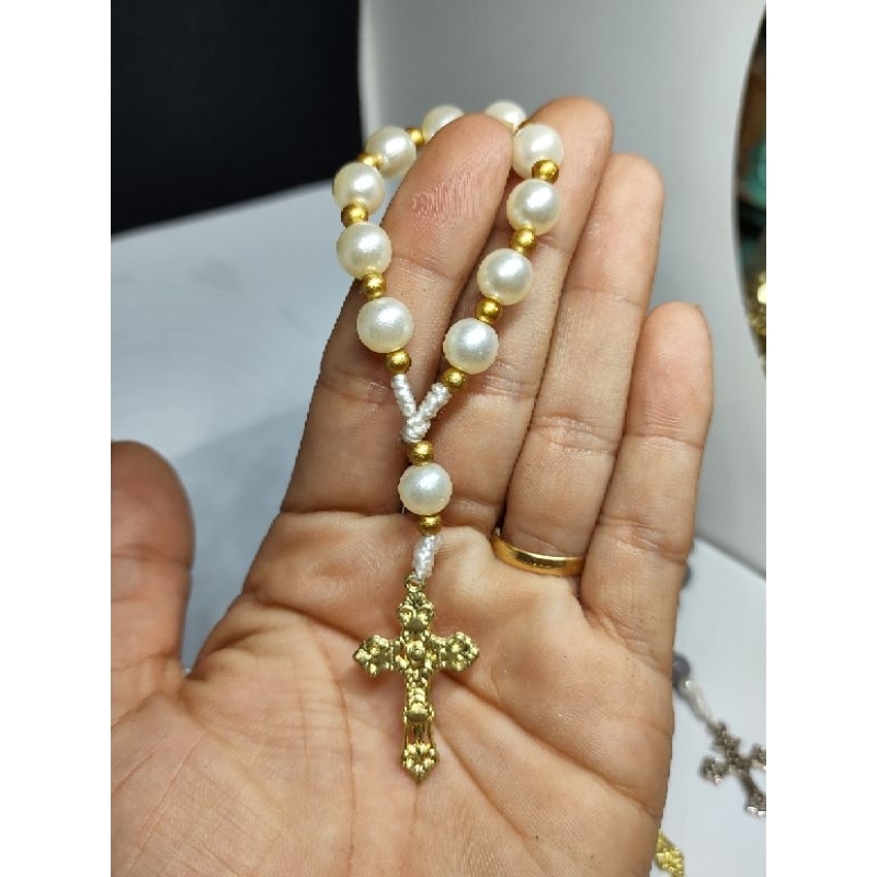 Kit com 10 Mini terço peraonalizado com nome, mini rosário, lembrancinhas batismo, crisma, eucaristia
