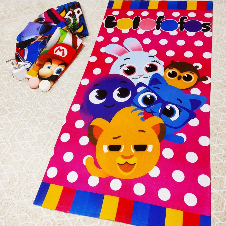 Toalha de Banho e Praia Personalizada Temática Bolofofos Rosa Infantil Gigante Estampada Algodão