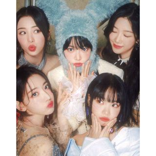 Poster Le Sserafim - Cantoras - Le Sserafim - Kpop em Oferta na Shopee