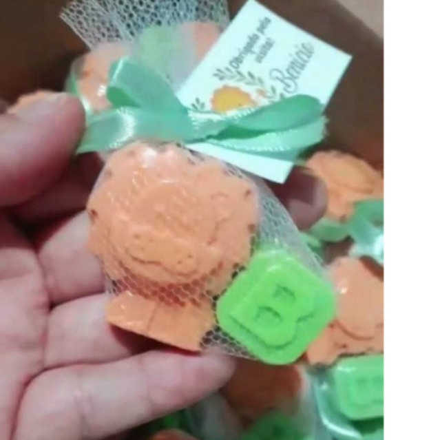 15 Lembrancinha Safari com Letrinha Inicial do Bebê em Oferta na Shopee