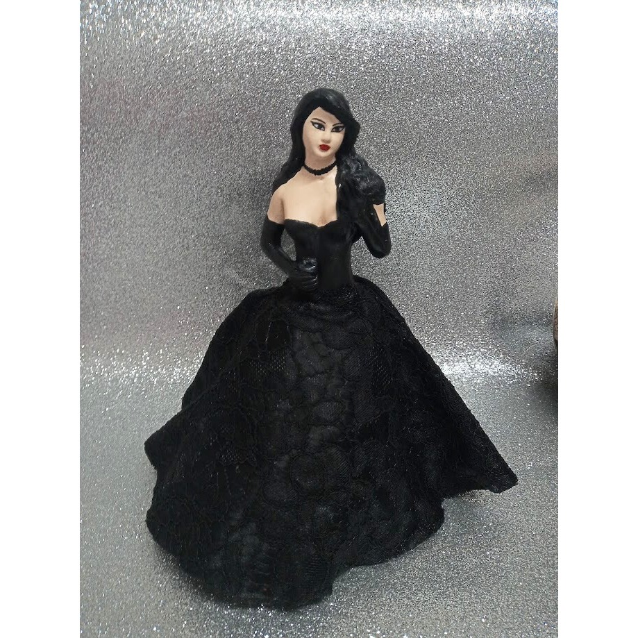 Escultura personalizada de gesso Dama da noite Maria Padilha Cabaré Mulambo Rainha Quitéria