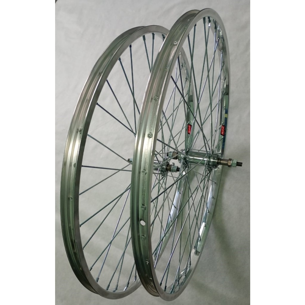 RODAS PARA BICICLETAS POTI-MONARK-BARRA CIRCULAR-BARRA FORTE - D/T - 26 X 1.1/2 PO - AROS DE ALUMÍNIO POLIDO STANDARD - CUBOS AÇO COM ROLAMENTOS - 36F.RAIOS GROSSOS - CÓD. 380.825