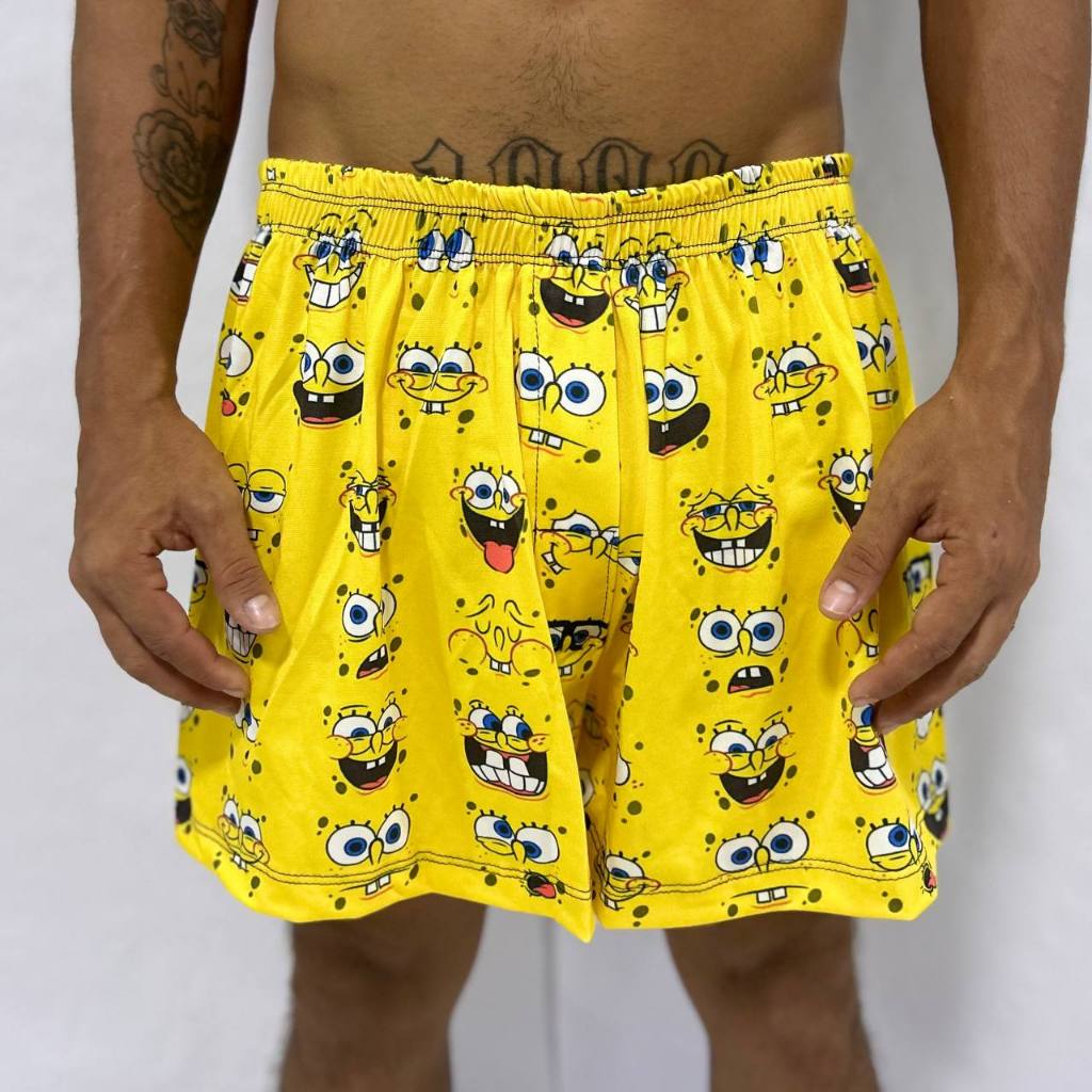 short samba canção esponja amarela calça quadrada desenho geek em Oferta na Shopee