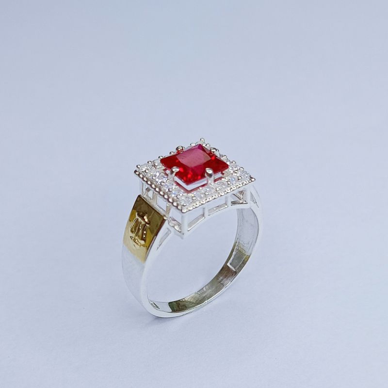 ANEL FORMATURA EM PRATA 950 COM EMBLEMA DE OURO 18K / FAZEMOS TODOS OS CURSOS