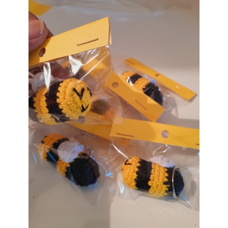 lembrancinha, 10 chaveiros abelhas simples amigurumi