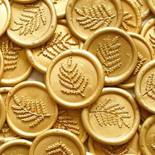 Lacre de cera Dourado Pronta Entrega c/ dupla face - escolha o desenho em Oferta na Shopee