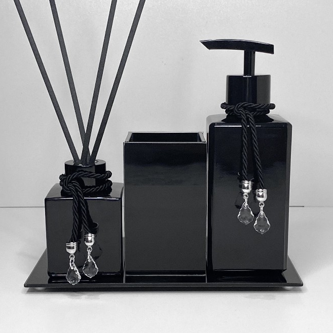 Kit Lavabo Preto Luxo e Moderno Porta Escova Sabonete Aromatizador C/ Bandeja em Oferta na Shopee