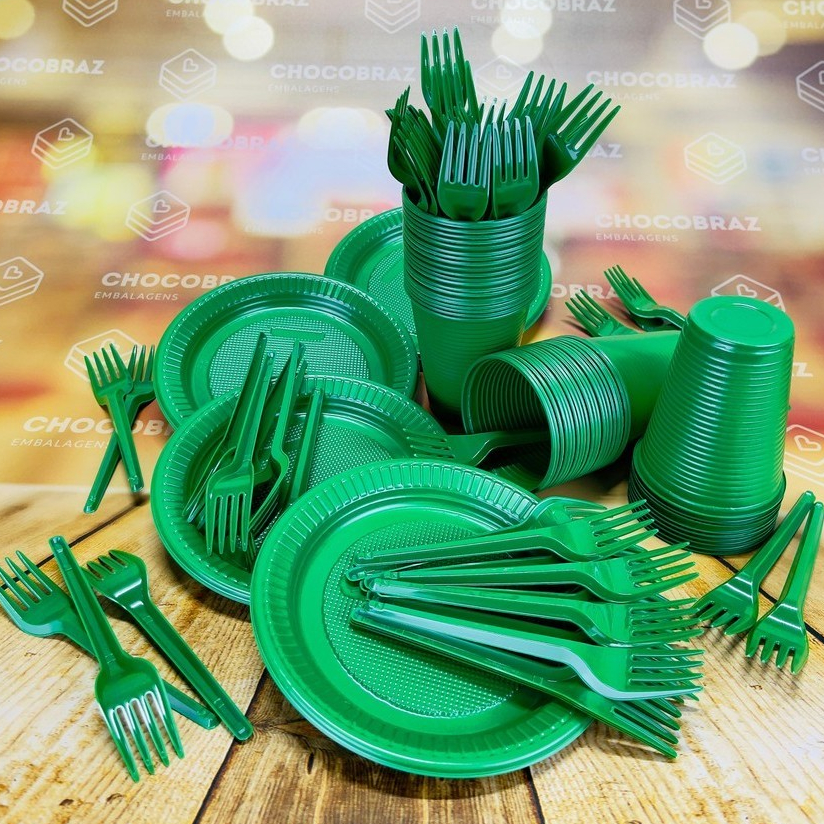Kit Festa 50 PESSOAS DESCARTAVEIS VERDE GARFO + PRATO + COPO em Oferta na Shopee