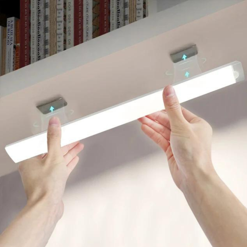 Lâmpada noturna LED com sensor de movimento sem fio USB recarregável para lâmpada de armário de cozinha