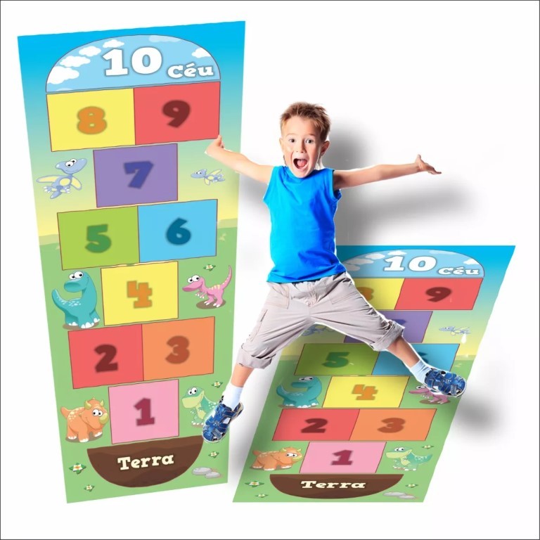 Tapete Amarelinha Infantil Em Lona Tema dinossauro baby, Melhor Que Eva, Não Rasga, Jogo da Amarelinha Jogo pedagógico Brinquedo para presente de aniversário, dia das crianças e natal, para menino ou menina. 2 e 3 anos, 4 e 5 anos, 6 e 7 anos,  8 e 9 anos