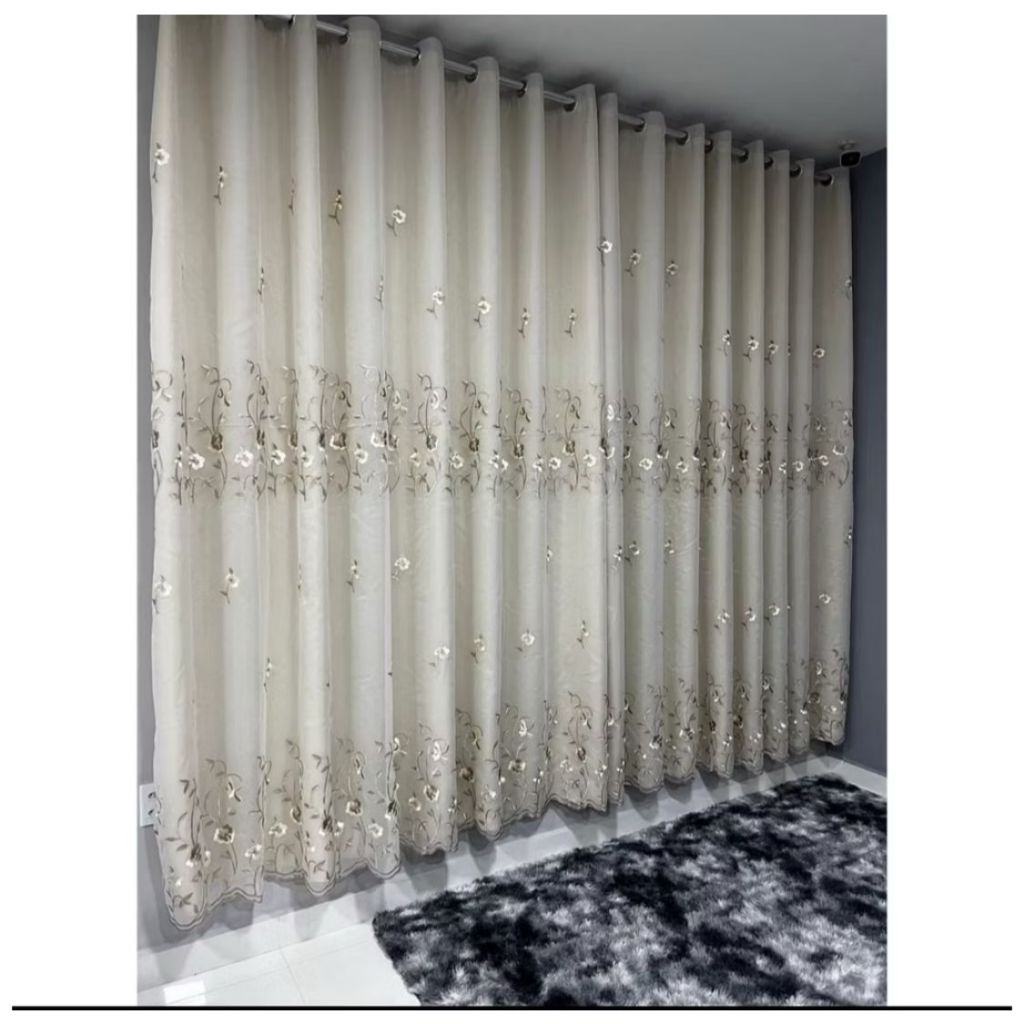 Cortina Bordada Com Forro de Microfibra Luxo 3,00m Largura X 2,80 Altura e 2.20m x 1.40m - OFERTA