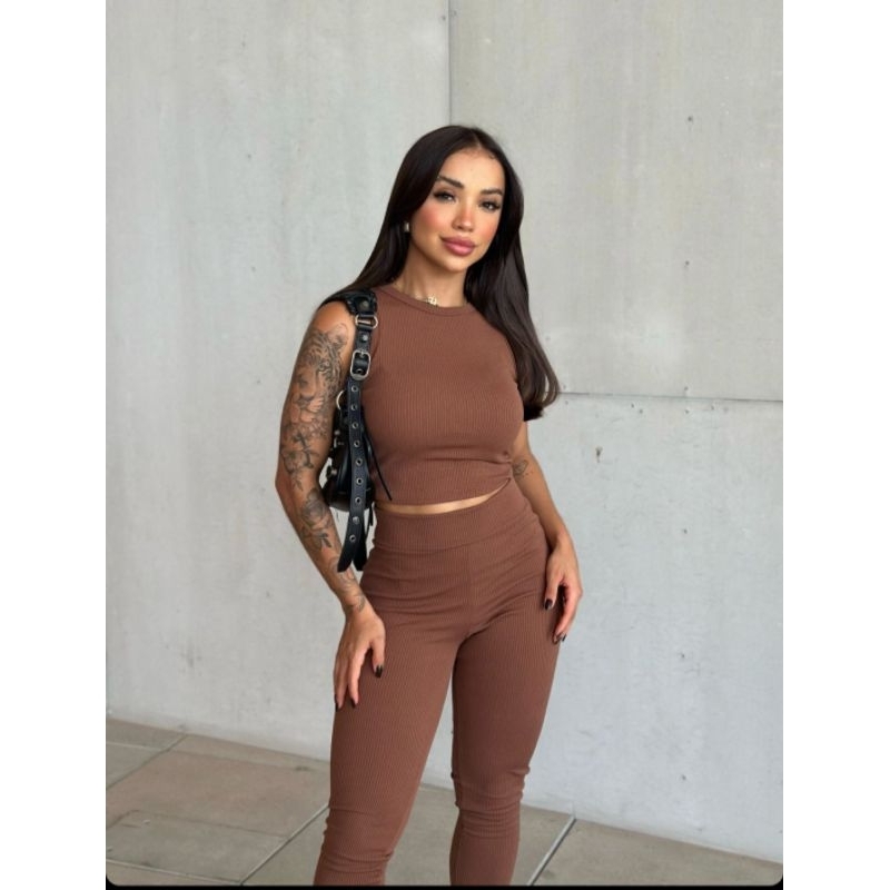 Conjunto feminino aerolook canelado verão calça e cropped regatinha