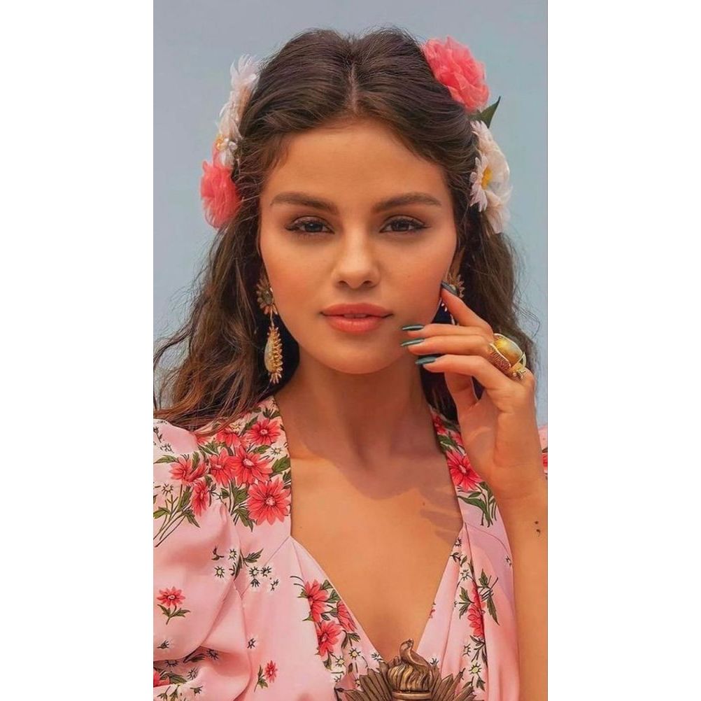 Poster Selena Gomez - Cantora - Selena Gomez