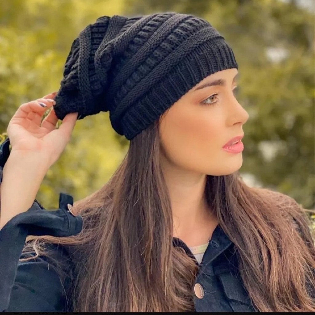 Touca Feminina Inverno Gorro De Lã Com Furo Para Rabo De Cavalo