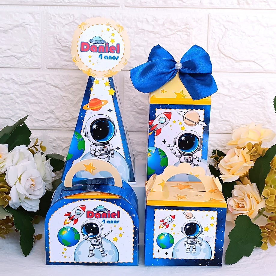 PEGUE E MONTE  Kit Festa Lembrancinhas Personalizadas Astronauta Caixas para Doces e Decoração de Festa de Aniversário