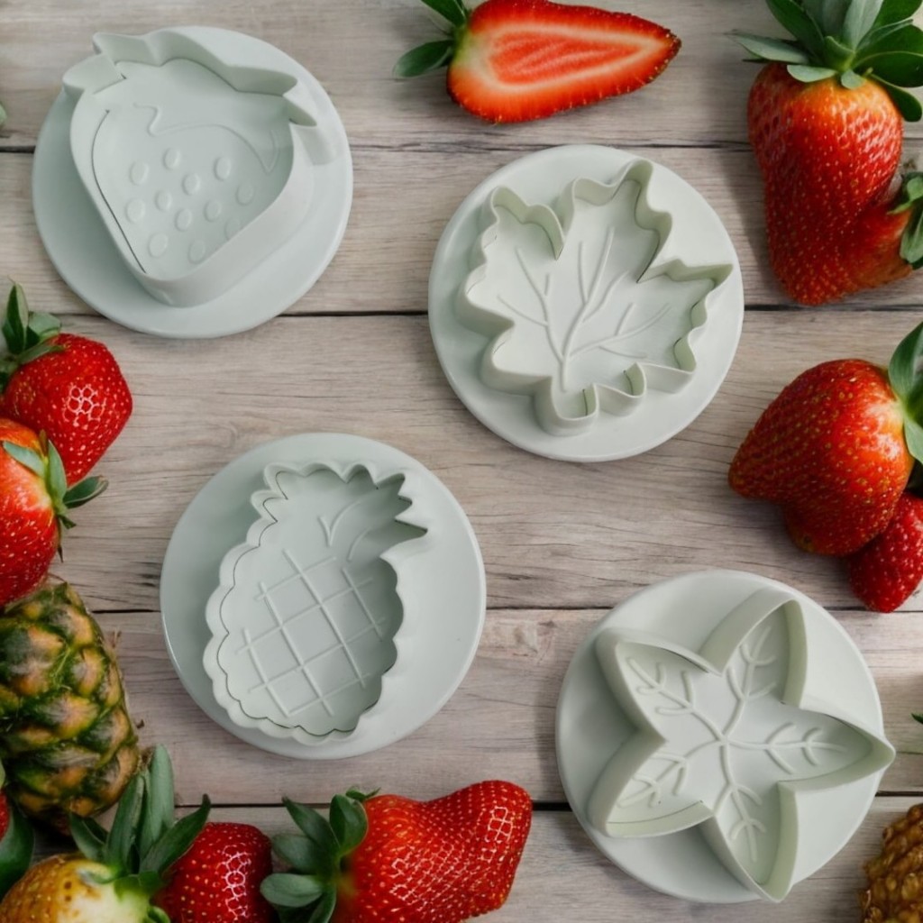 KIT C/4 Ejetores Morango Abacaxi Folhas Artigo de Confeitaria Pasta Americana - C3684 em Oferta na Shopee