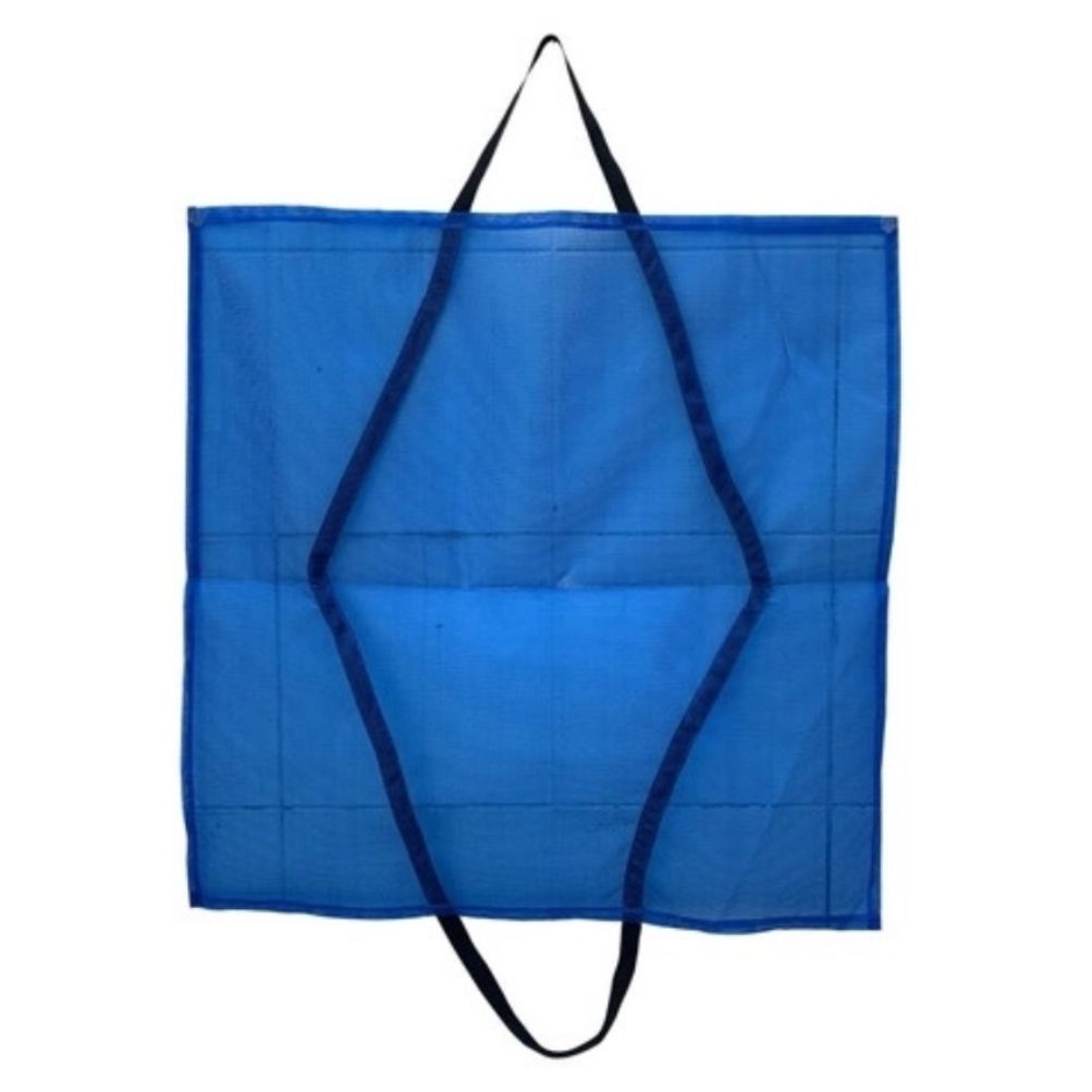 Tapete para pesca com tela pvc emborrachada suporta até 50 quilos.