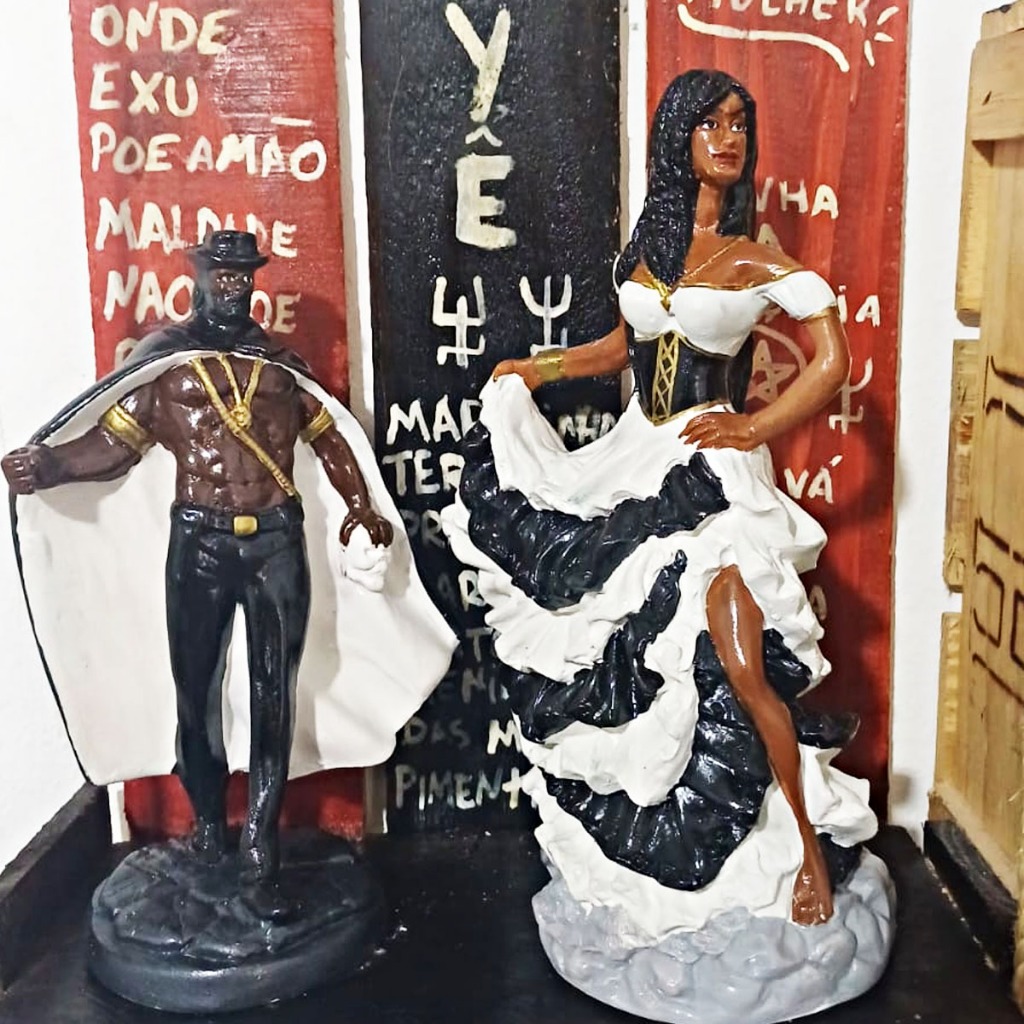 Estatua Imagem Tranca Rua das Almas e Maria Padilha das Almas para Assentamento em Gesso Umbanda