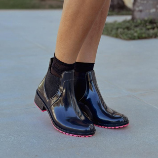 Bota Galocha Feminina Com Soleta Injetada Em Pvc Barato Várias Cores Com Palmilha em Oferta na Shopee