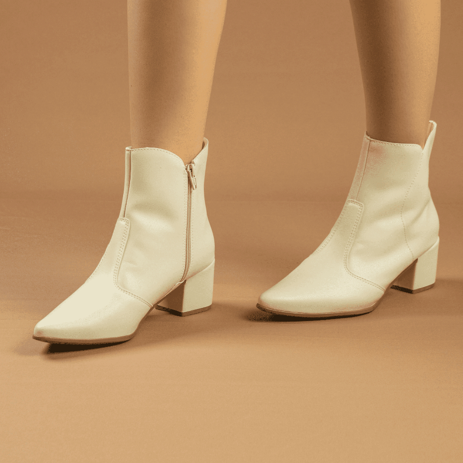 Bota Feminina Social Bico Fino Salto Médio Confortável Moda Blogueira