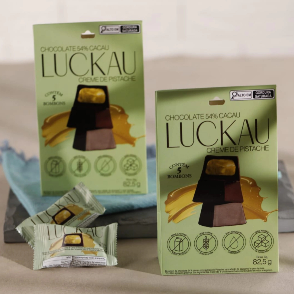 Pouch Bombom Luckau 54% com Pistache SEM GLÚTEN SEM LACTOSE SEM AÇÚCAR - 5 unidades de 16,5g - 82,5g · foto 2