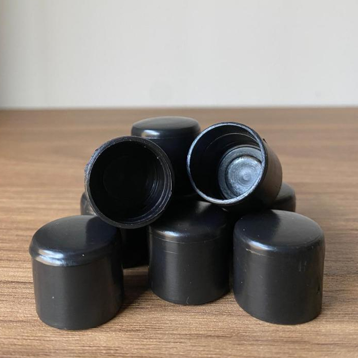 Kit com 50 ponteiras de 7/8 - para tubos e cadeiras (pezinhos de cadeira)
