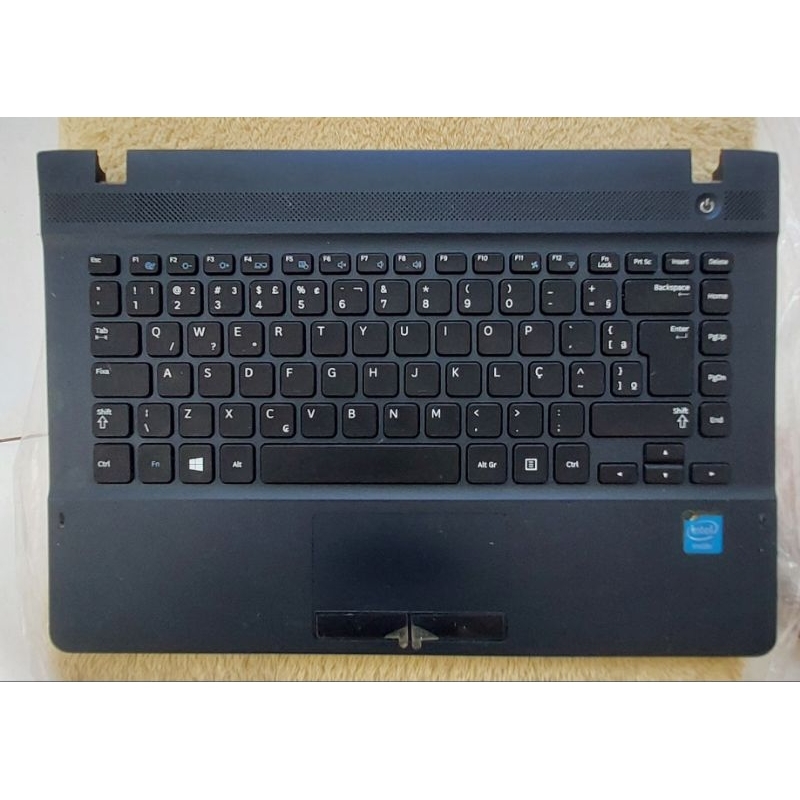 carcaça para notebook Samsung de 14 polegadas( teclado não funciona)