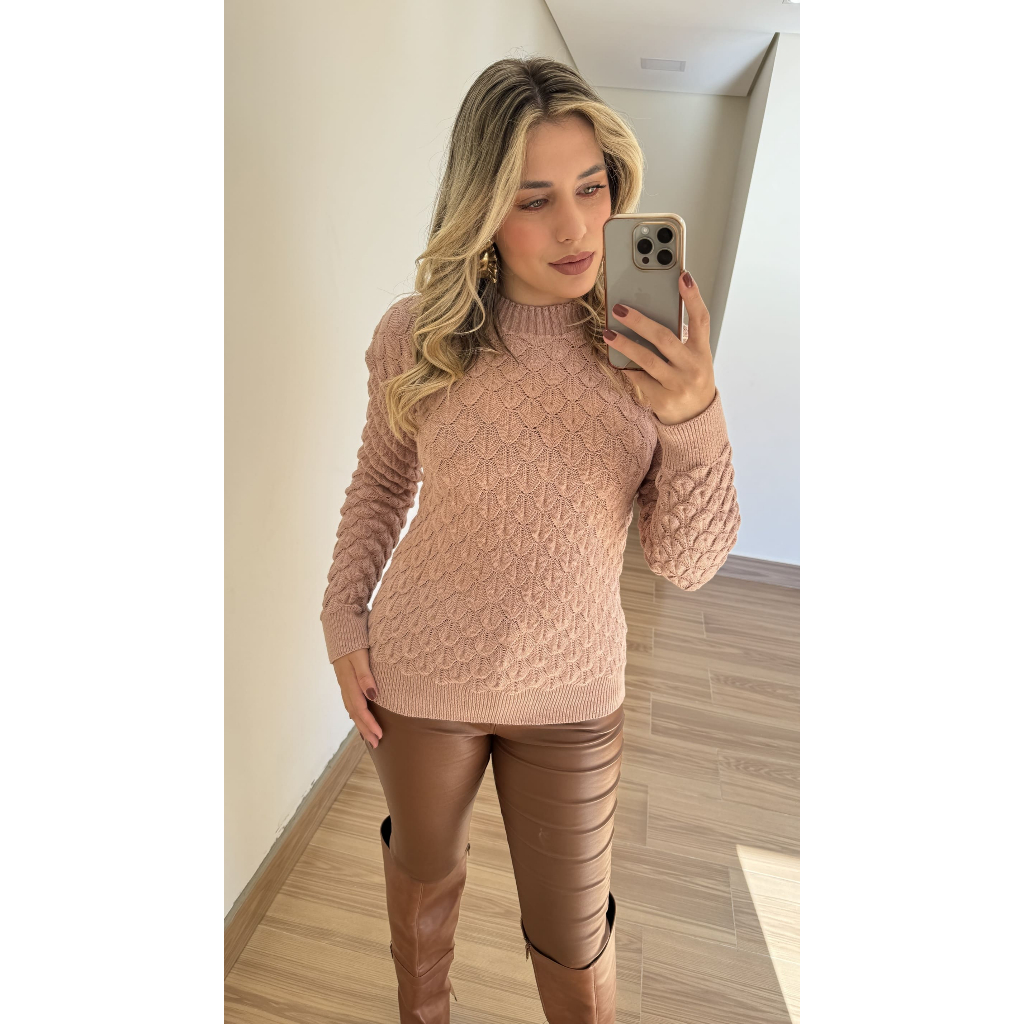 Blusa feminina tricô modal escama manga comprida gola redonda