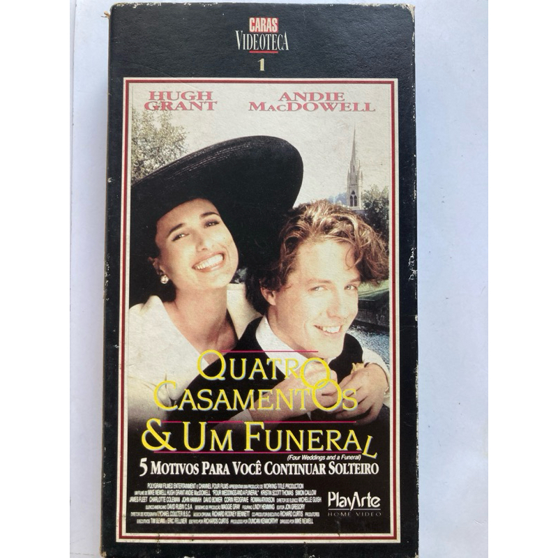 Fita VHS: Caras Videoteca 1: Quatro Casamentos e Um Funeral, com Hugh Grant e Andie MacDowell