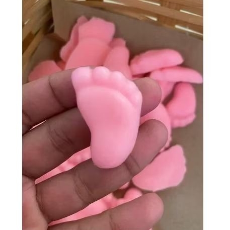 100 Mini Sabonetes de Pezinho para lembrancinha| chá revelação e chá de bebê