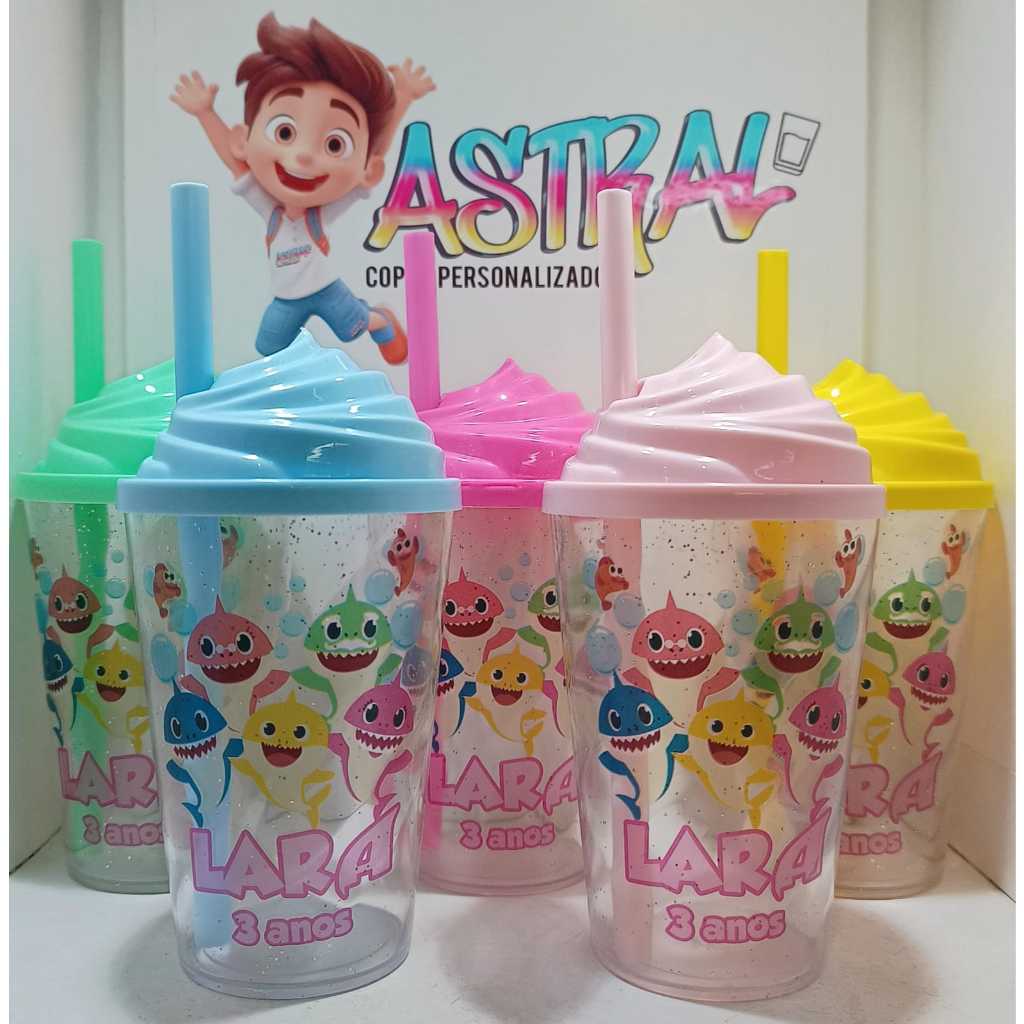KIT COPO TWISTER PERSONALIZADO 300ML BABY SHARK (TAMPA CHANTILLY) em Oferta na Shopee