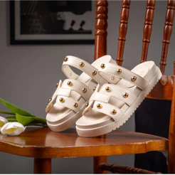 Sandalia Feminina Birken De Bolinha Rasteira Feminina