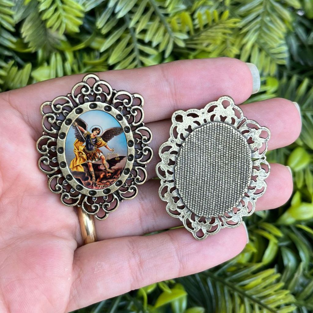 O que é Relicário de Ouro? Guia e Onde Comprar | BuscaProdutos