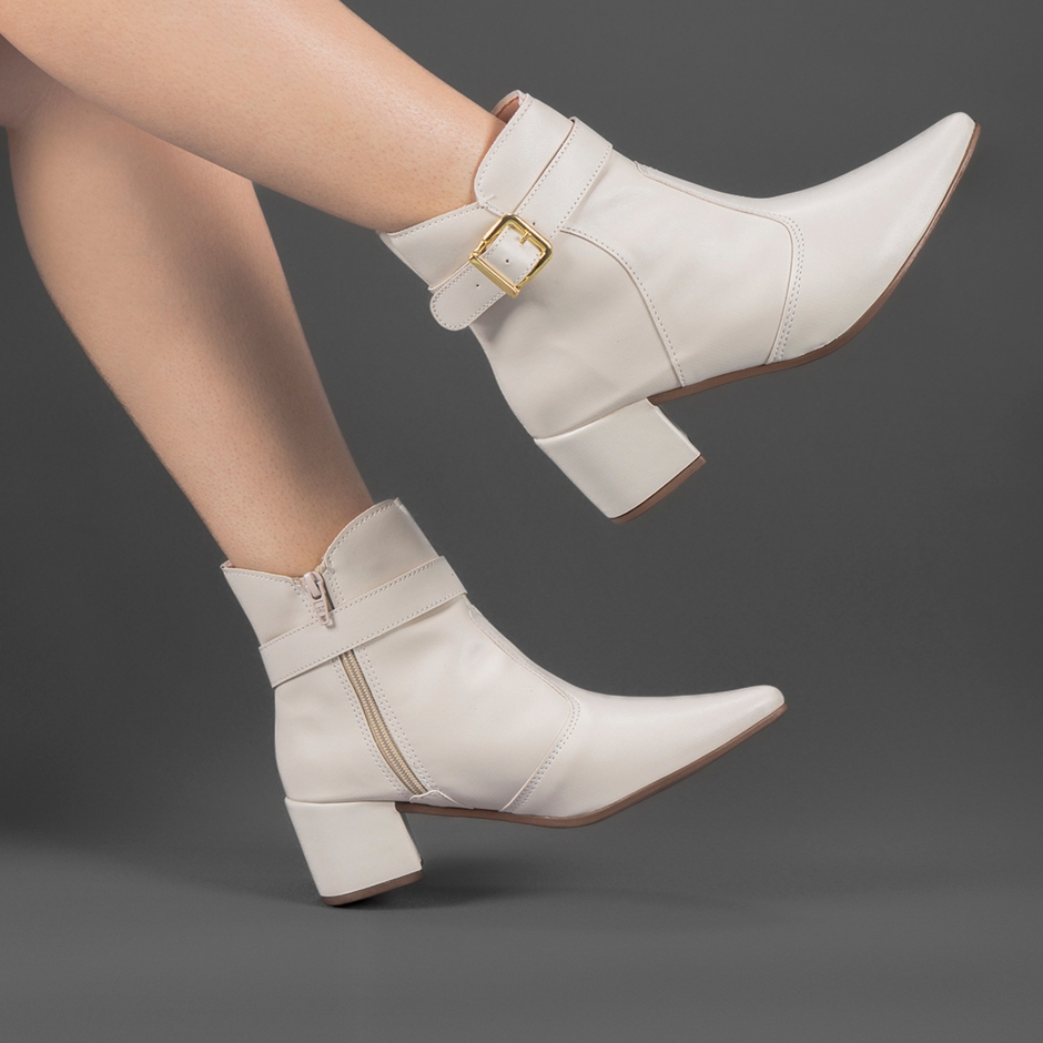 Bota Feminina Social Bico Fino Salto Médio Cano Curto Médio Fivela Confortável Moda