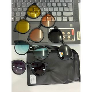 Armação De Óculos 9821 Clipon 5 Em 1 Redondo/ 5 lentes de sol  Unissex em Oferta na Shopee