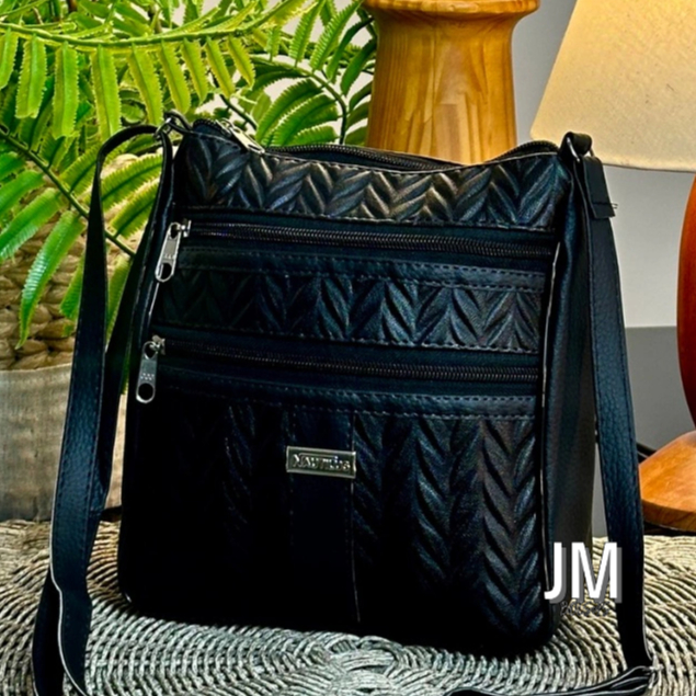 Bolsa Feminina Pequena Transversal 3  Divisórias Courino Forrada Alça Regulável -  ENVIO IMEDIATO em Oferta na Shopee