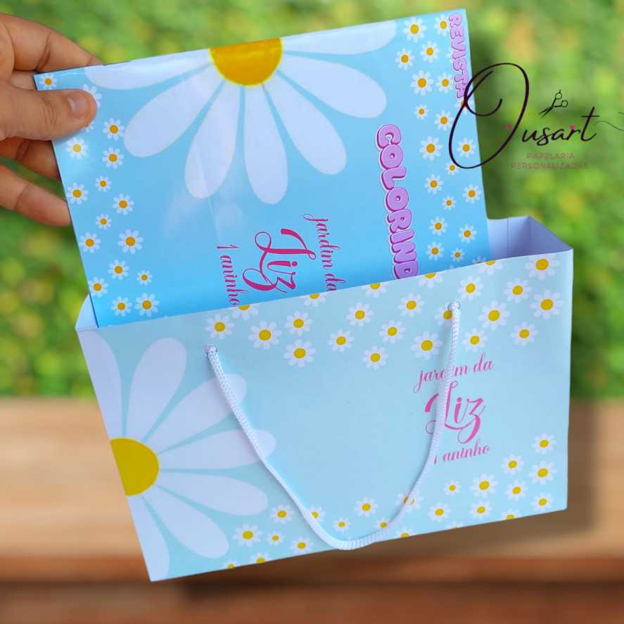 kit (15 Sacolinhas-15 Cofrinhos-15 adesivos para tubete 13 cm -15 Adesivos Para Bolha De Sabão tudo personalizados